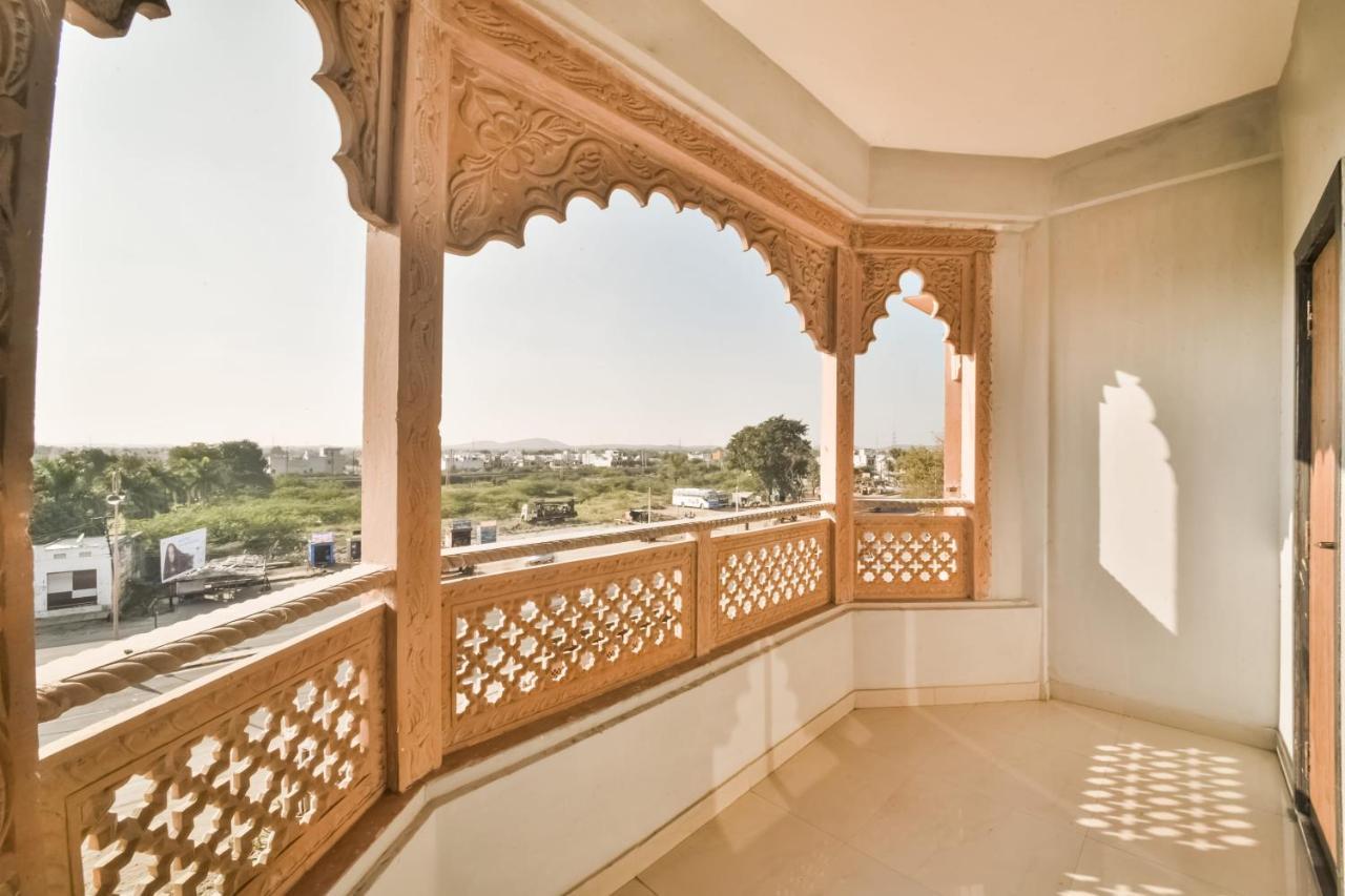 Capital O Amit Palace بهيلوارة المظهر الخارجي الصورة