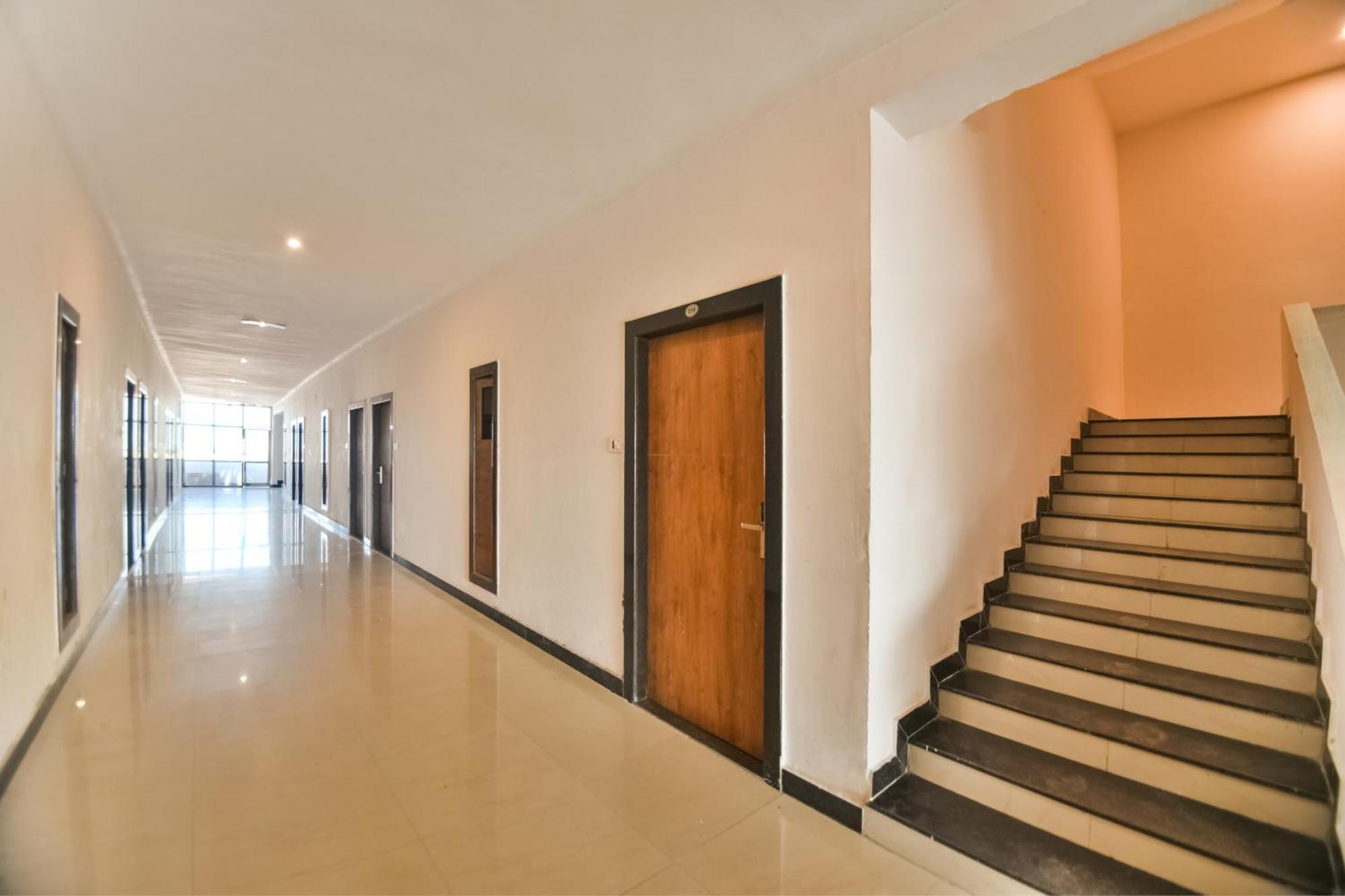 Capital O Amit Palace بهيلوارة المظهر الخارجي الصورة